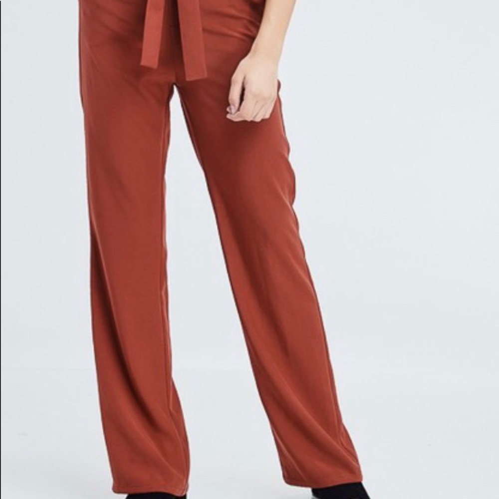 Belt loop woven pants - Picture 4 of 5